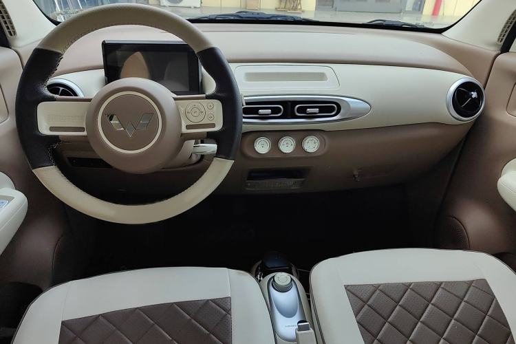 Used Wuling Hongguang MINIEV 2025 Four-Door Version Advanced Edition