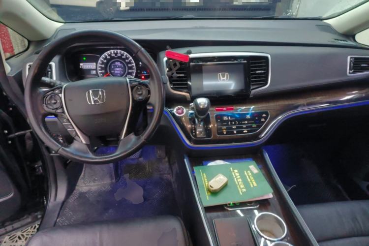 Used Honda Odyssey 2017 2.4L Smart Edition Center Console