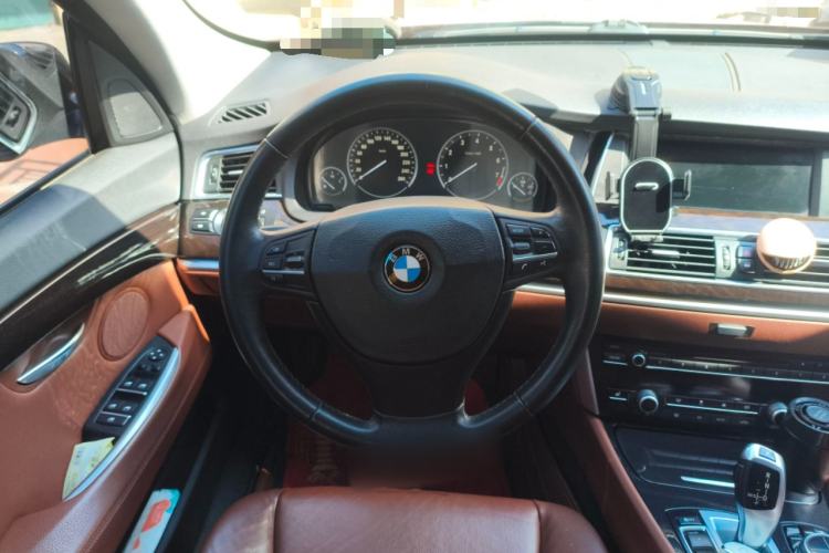 Used BMW 5 Series GT 2013 535i Elegant Edition
