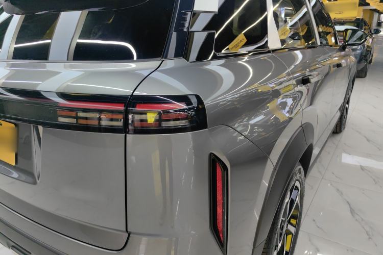 Used Chery Tiggo 7 2025 High-Performance Version 1.6T Two-Wheel Drive Edition Exterior 3