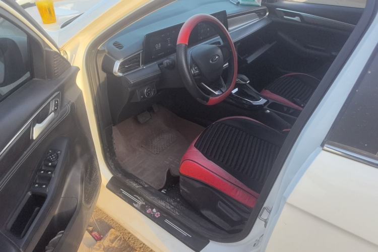 Used Ford Escort 2021 1.5L Automatic Diamond Edition Driver Seat