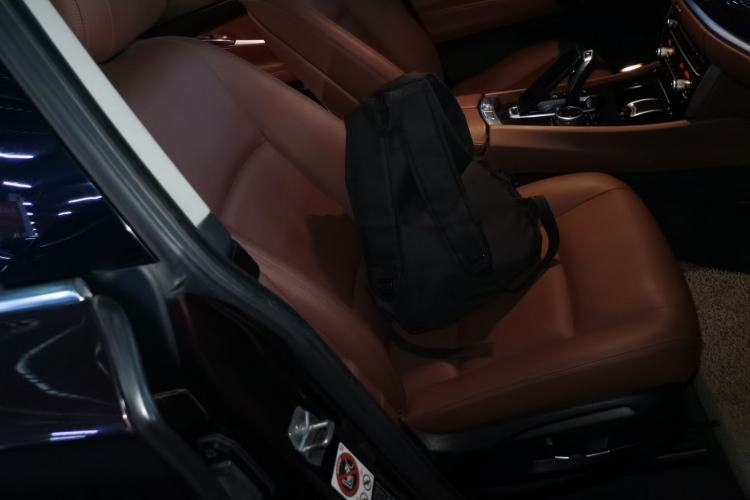 Used BMW 5 Series GT 2015 535i Leading Model
