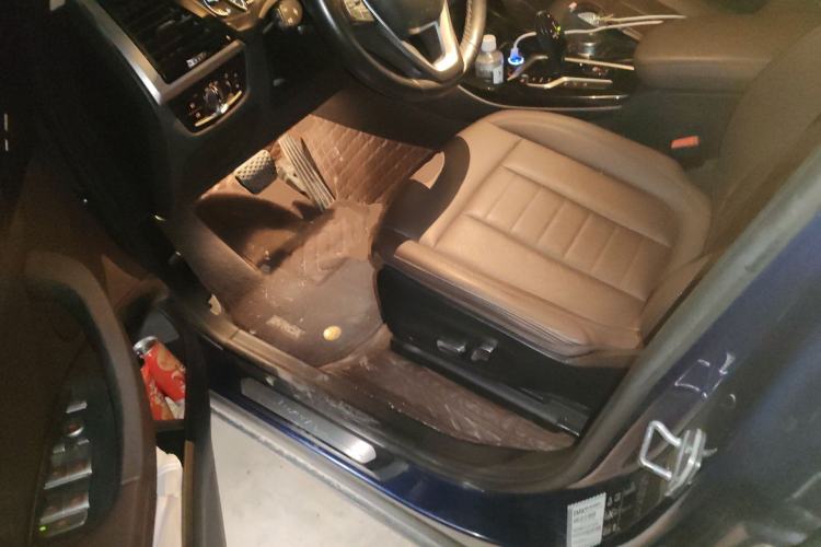 Used BMW X3 2018 xDrive25i Luxury Package China VI Emission Standard Driver Seat