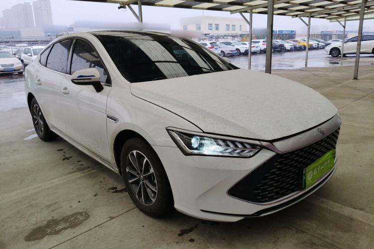 Used BYD Qin PLUS 2024 HONOR Edition DM-i 55KM Leading Model Front Right 45 Deg