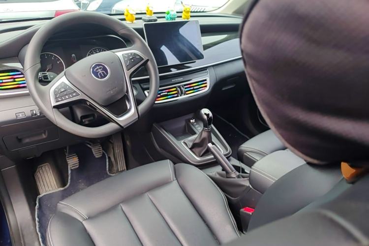 Used BYD Song MAX 2019 1.5T Manual Smart Connect Ruiyi Sunroof Model 6 Seats China VI Standard