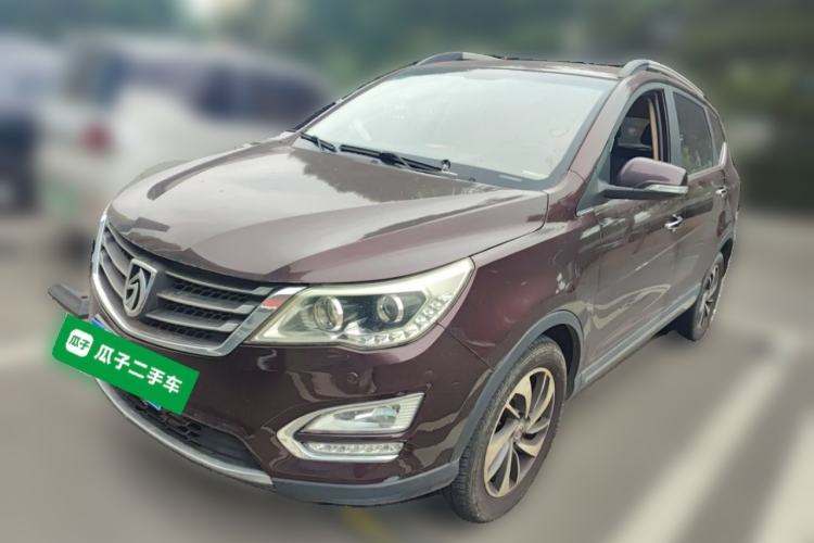 Used Baojun 560 2015 1.8L manual luxury version