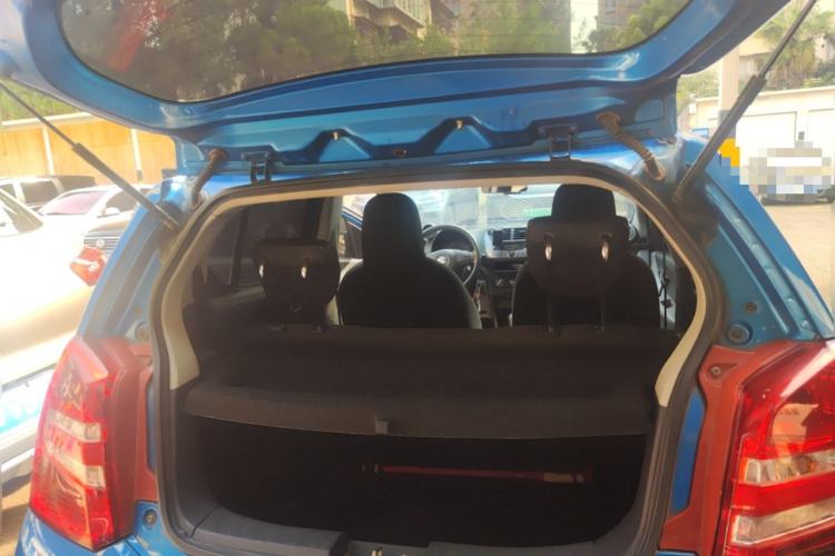 Used Suzuki Alto 2013 1.0L Automatic Luxury Model Trunk