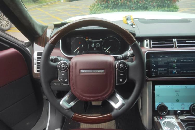 Used Land Rover Range Rover 2014 3.0 SC V6 Vogue SE Long-Wheelbase Edition