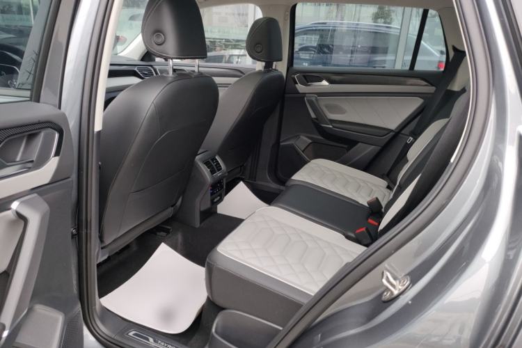 Used Volkswagen Tayron 2023 300TSI Two-Wheel-Drive Luxury Plus Advanced Edition