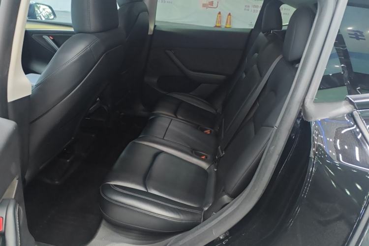 Used Tesla Model Y 2022 Revised Version Long-Range All-Wheel Drive Left Rear Seat