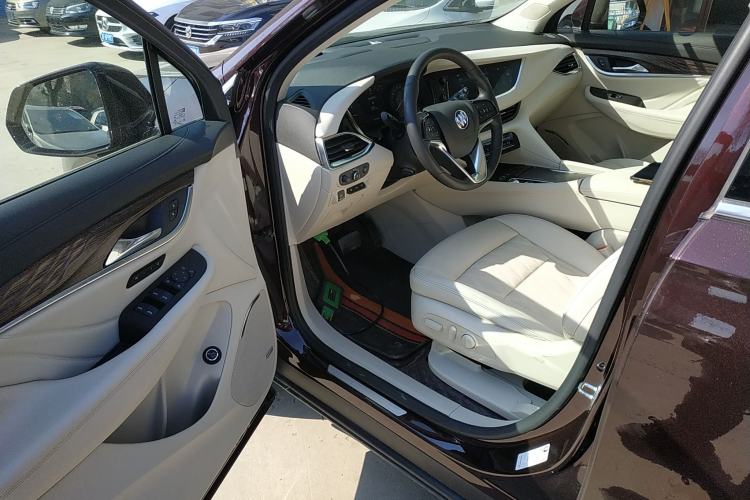 Used Buick Enclave 2022 652T 4x4 Avenir 6-Seater
