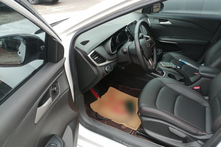 Used Chevrolet Monza 2019 Redline 320T Dual-Clutch Sporty Version China VI Standard Driver Seat