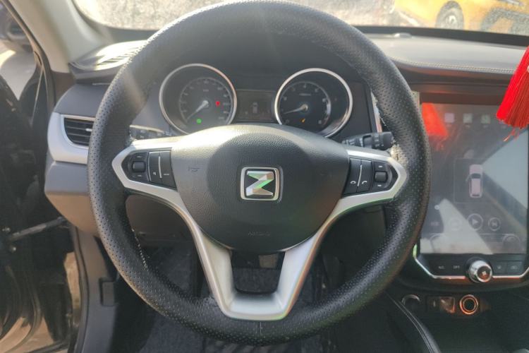 Used Zotye SR7 2016 1.5T Manual Cube Road Edition China IV Standard
