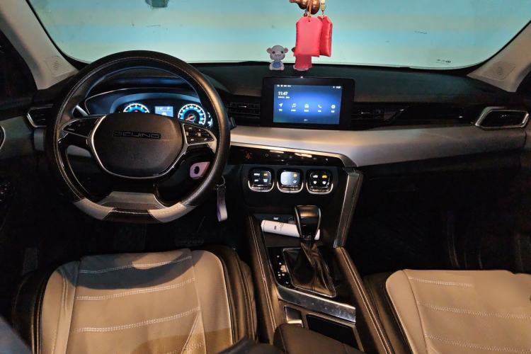 Used BAIC Beijing X3 2021 1.5T CVT Glory Edition Center Console