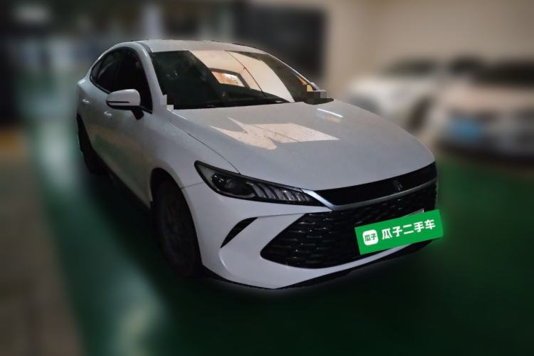 Used BYD Qin PLUS 2025 DM-i Smart Drive 55KM Leading Model
