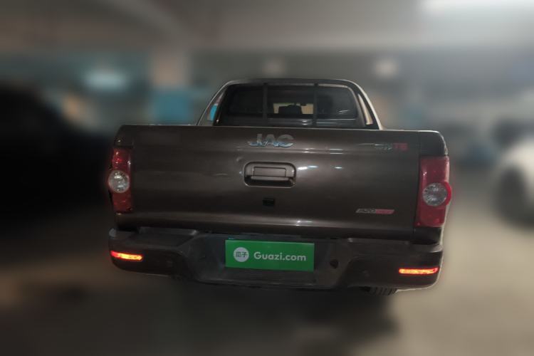 Used JAC Group T6 2018 2.0T Diesel China V Creator Edition Luxury Long-Wheelbase HFC4DB2-1D1