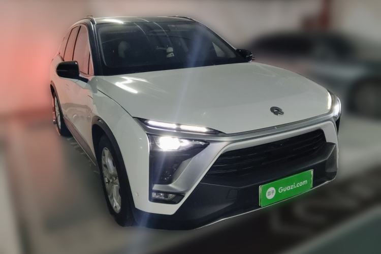Used Nio ES8 2018 355 km Base Version 7-Seater Edition Front Right 45 Deg