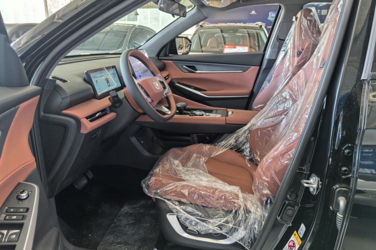 Used Changan CS75 PLUS 2026 Model, Smart Champion Edition 1.5T New Blue Whale Smart Navigation Version
