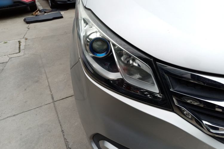Used SAIC MAXUS G10 2016 2.0T Automatic Elite Edition