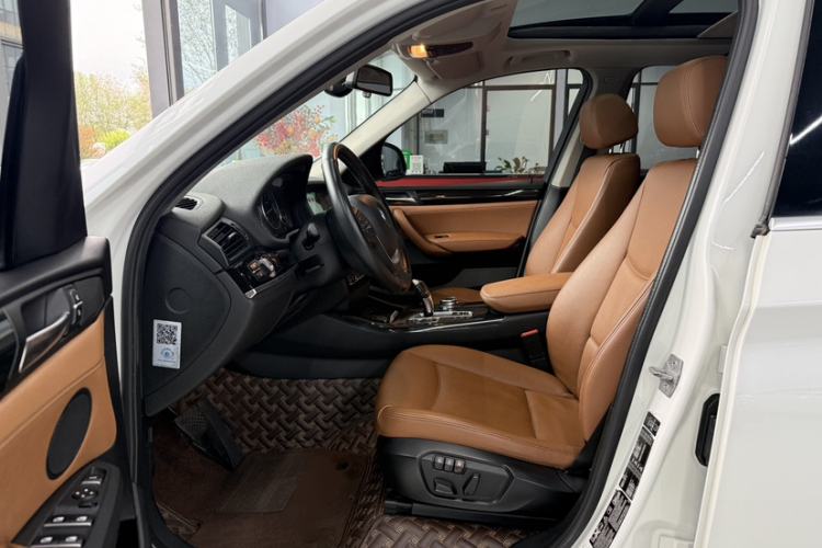 Used BMW X3 2014 xDrive20i X Design Package Interior 8