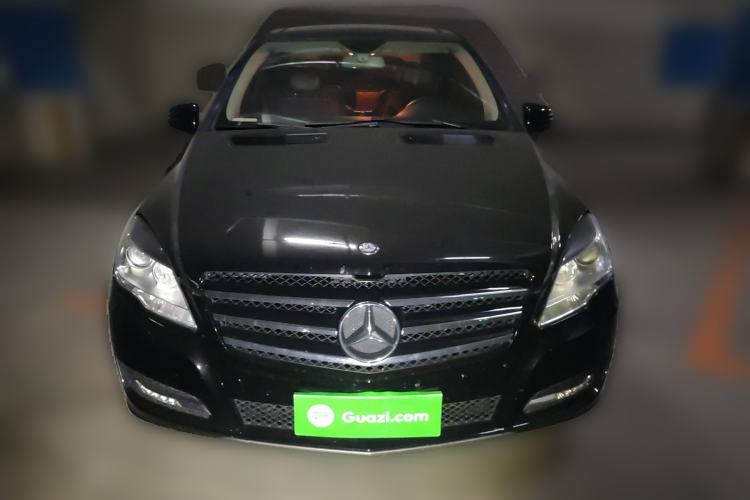 Used Mercedes-Benz R-Class 2017 R 320 4MATIC Business Edition Prestige Model Front