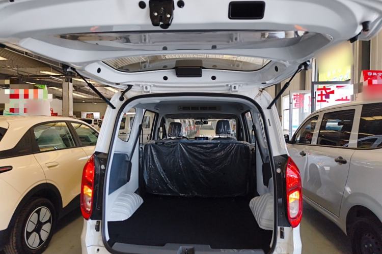 Used Wuling Hongguang New Energy 2024 All-Electric Model 300KM Standard Version Trunk