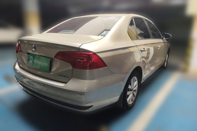 Used Volkswagen Bora 2016 1.6L Automatic Fashion Model