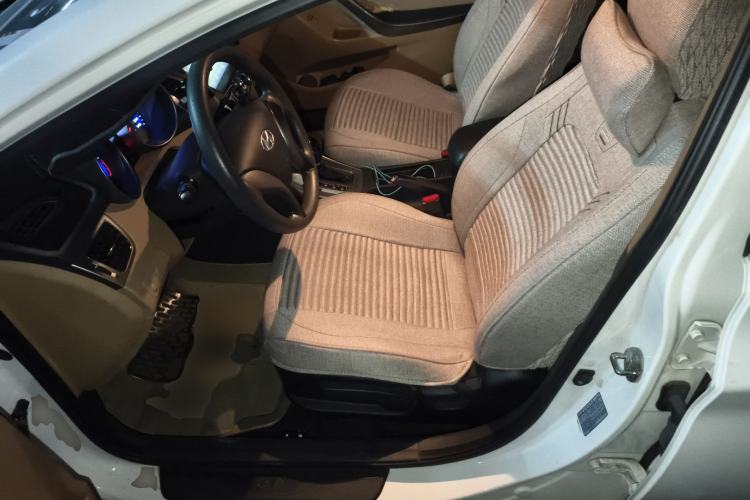 Used Hyundai Elantra (5th Generation / Langdong) 2012 1.6L Automatic Fashion Edition