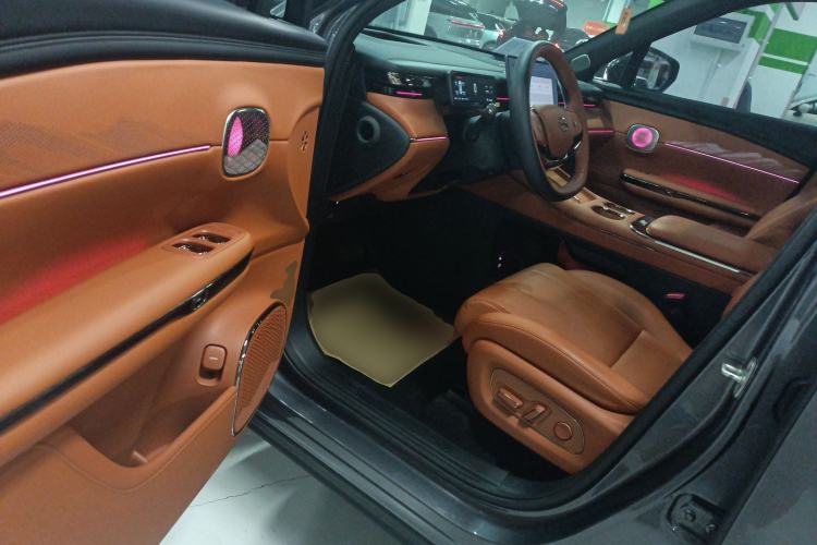 Used GAC Trumpchi Xiangwang S7 2025 205 km Max LiDAR Version Driver Seat