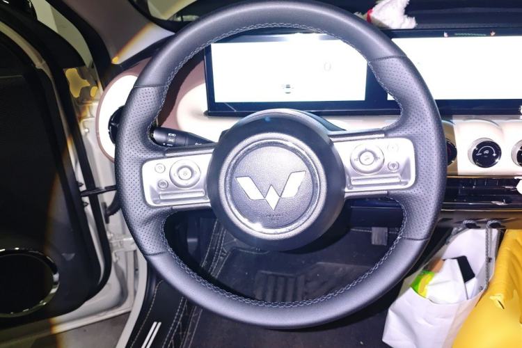 Used Wuling Bingo 2023 333 km Lingxi Connected+ Version