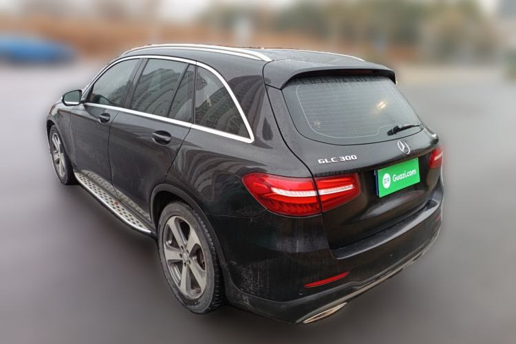 Used Mercedes-Benz GLC 2016 GLC 300 4MATIC Dynamic Model