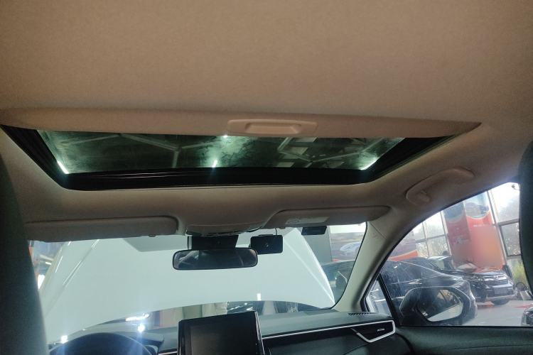 Used Toyota Corolla 2021 Dual-Motor 1.8L E-CVT Elite Edition