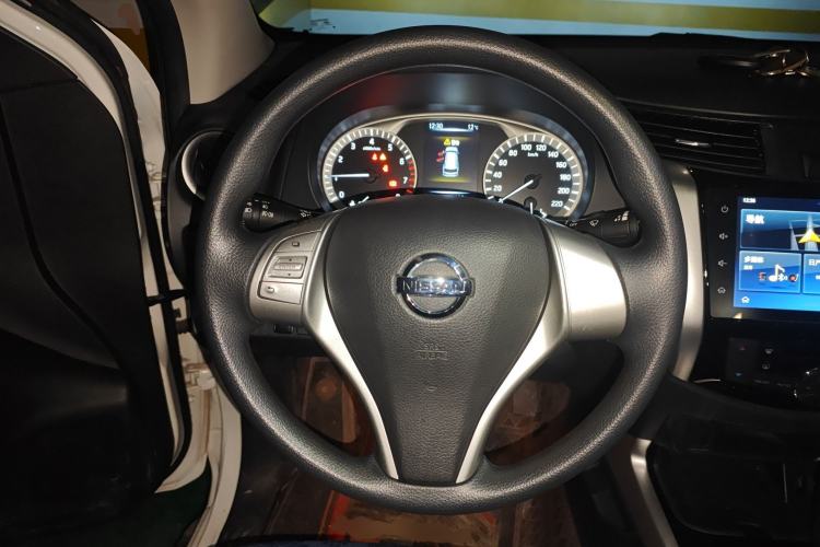 Used Nissan Terra 2020 2.5L XL Upper Automatic Two-Wheel Drive Luxury Edition