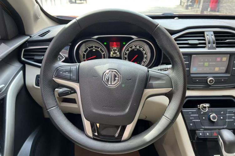 Used MG GS 2015 1.5TGI TST Luxury Edition Steering Wheel
