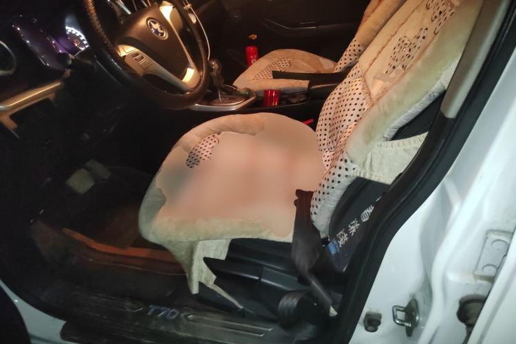 Used Venucia T70 2015 2.0L CVT Smart Choice Edition