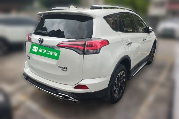 Used Toyota RAV4 2016 2.5L Automatic 4x4 Elite Edition