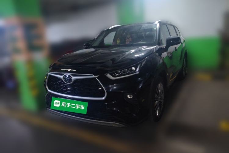 Toyota Highlander 2022 Dual-Engine 2.5L Four-Wheel Drive Prestige Version 7 Seats d’occasion