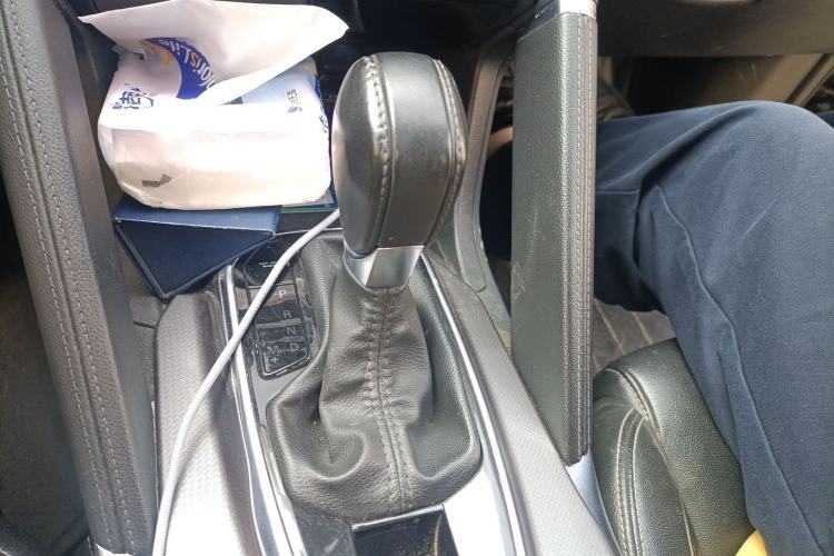 Used Renault Koleos 2018 2.0L Two-Wheel-Drive Luxury Edition
