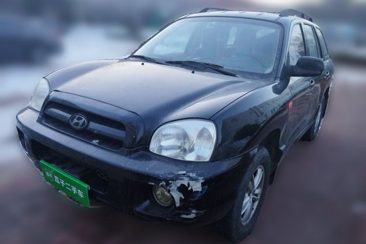 Used Huatai Santa Fe Classic 2012 2.0L Gasoline Manual Two-Wheel Drive with Sunroof