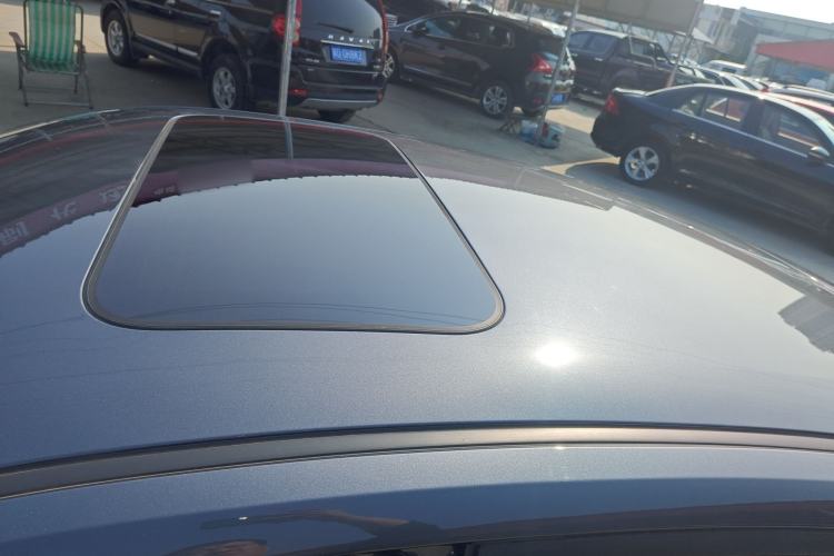 Used Changan UNI-V iDD 2024 Blue Whale Smart Electric iDD 136km ZhiKu Model