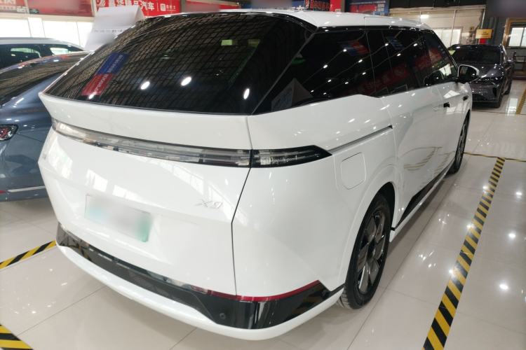 Used XPeng X9 2024 702 Ultra-Long Range Max