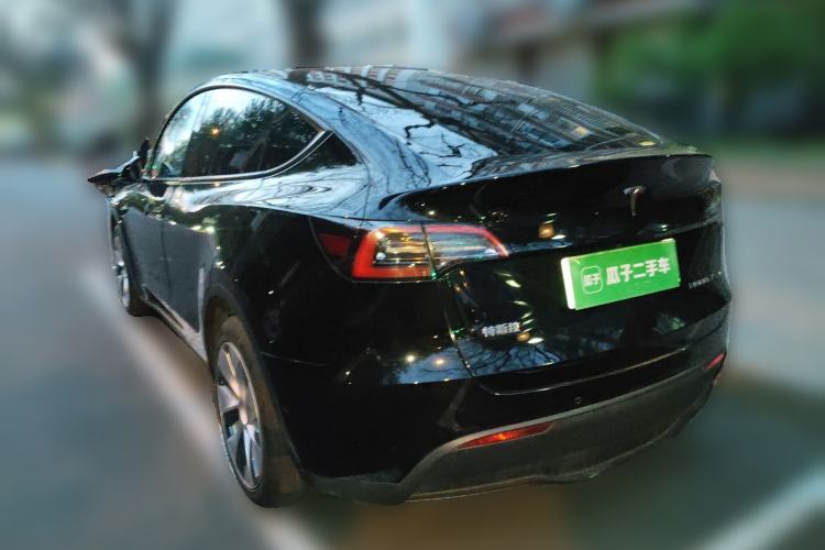 Used Tesla Model Y 2022 Long-Range All-Wheel-Drive Version Rear Left 45 Deg