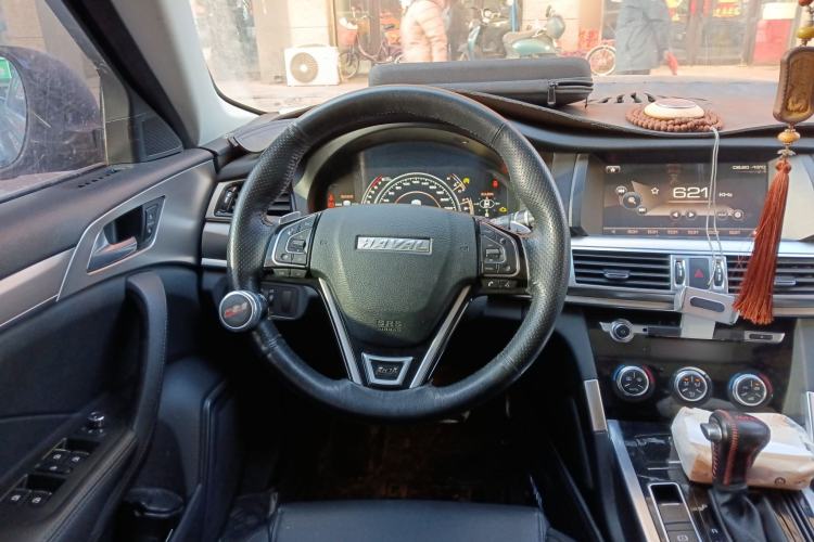 Used Haval H7 2017 Red-Label H7 2.0T Automatic Prestige Model
