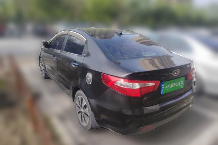 Used Kia K2 2012 Sedan 1.4L MT TOP Commemorative Edition