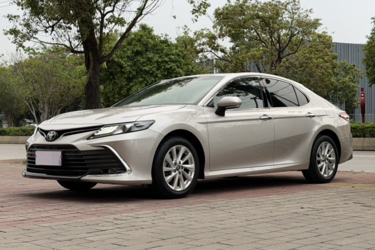 Used Toyota Camry 2021 2.0G Luxury Edition