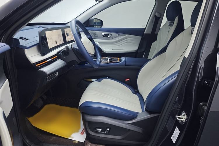 Used EXEED Zhuifeng C-DM 2023 1.5 TCI-DHT 80KM Yu Feng Xing Edition Interior 3