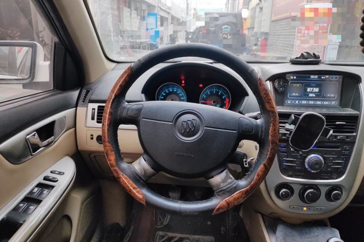 Used Buick Excelle 2011 1.6 LX-MT