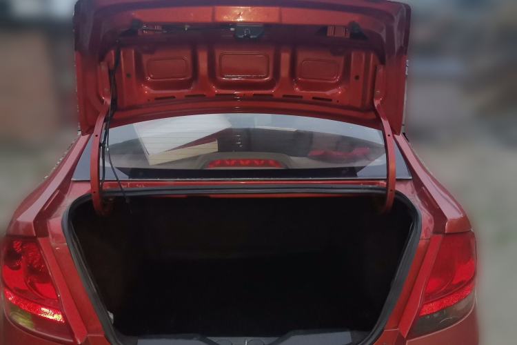 Used Chevrolet Sail 2011 Sedan 1.4L AMT Happiness Edition