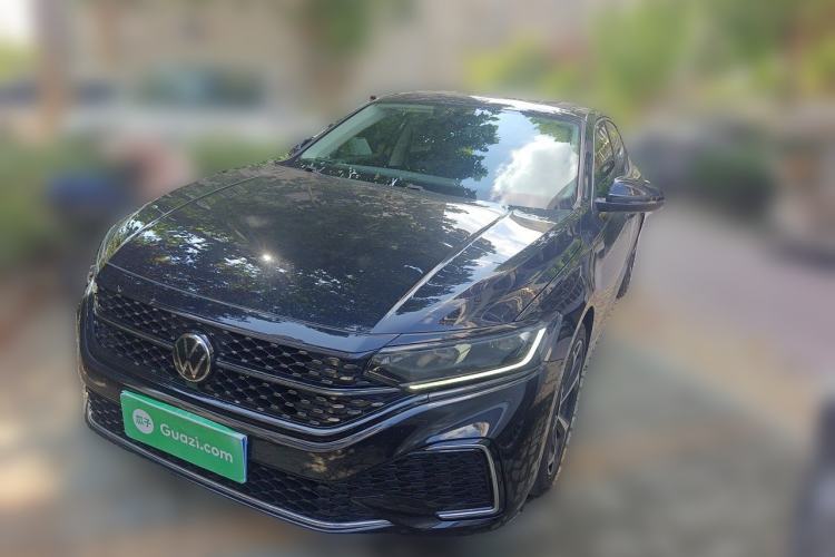Used Volkswagen Passat 2023 330TSI Starry Elite Edition