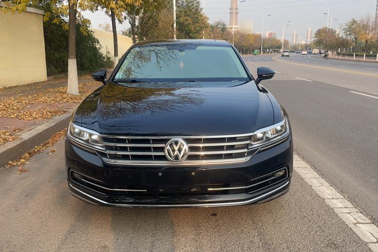 Used Volkswagen Phideon 2019 380TSI Two-Wheel Drive Business Edition China VI Standard